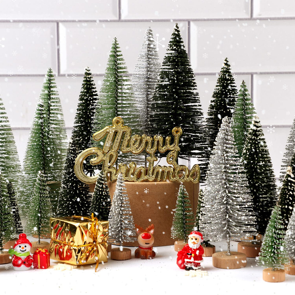 30Pcs Christmas Decorations Mini Christmas Trees, Artificial Christmas Tree Bottle Brush Trees with Wooden Base for Christmas Decor Christmas Party Home Table Craft hatisan