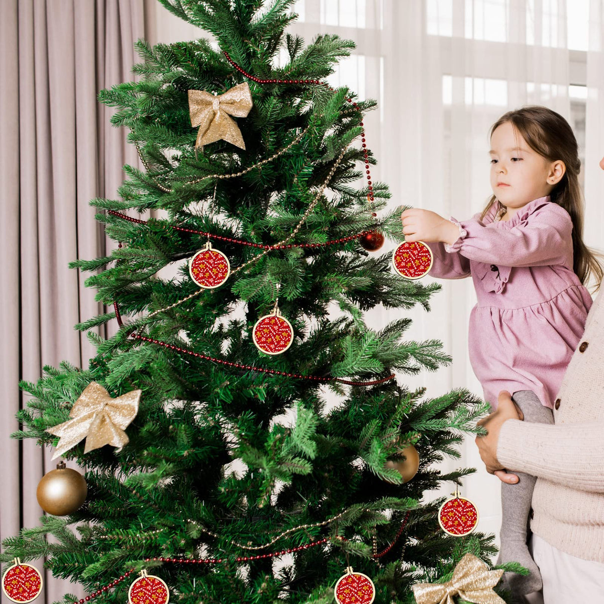 Jetec 20 Pieces 2 Inch Mini Embroidery Hoops Wooden Small Tiny Embroidery Hoops Adjustable Circle Cross Stitch Ring Bulk for Home Ornaments Art Craft Handy Sewing Jetec