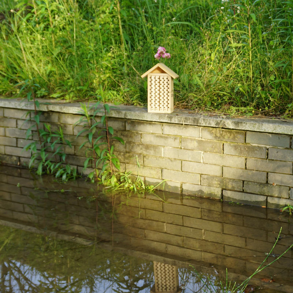 Mason Bee House,JZDF Bug Hotel,Bug Hotel,Carpenter Bee House for The Garden,Leaf Cutter Bees House JZDF