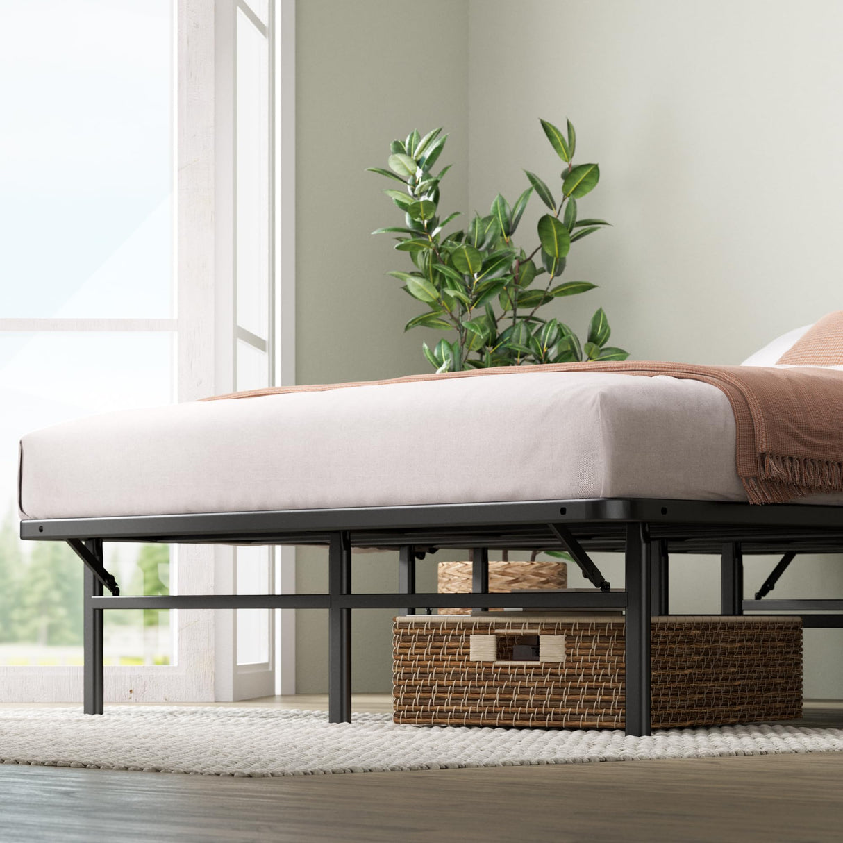 ZINUS SmartBase Super Heavy Duty Mattress Foundation with 4400lbs Weight Capacity, 14 Inch Metal Platform Bed Frame, No Box Spring Needed, Sturdy Steel Frame, Underbed Storage, Full Zinus