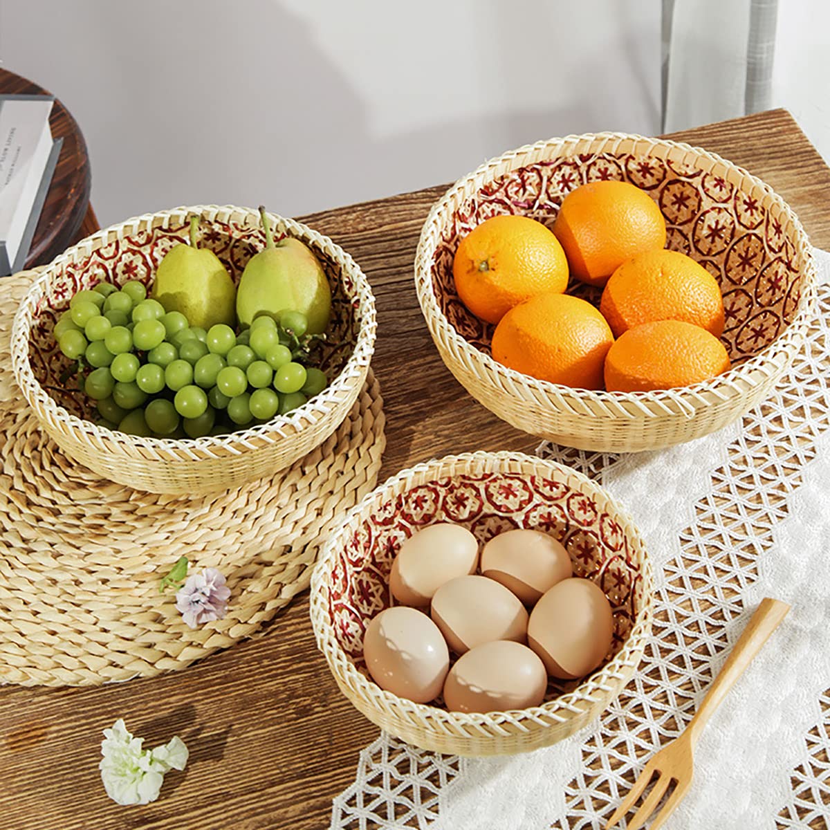 Elsjoy Set of 3 Wicker Woven Storage Basket, Bamboo Bread Basket Round Rattan Serving Basket Farmhouse Decor for Fruits, Vegetables, Potatoes, Stackable 9.6"/8"/7" Elsjoy