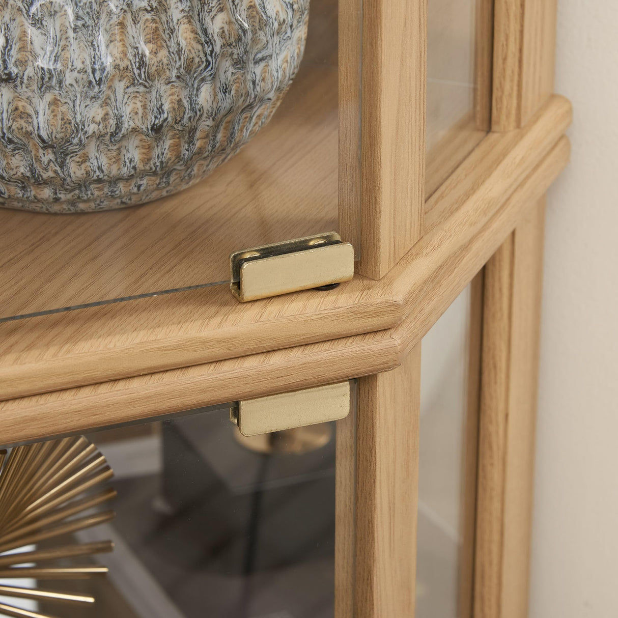 CKEASEAN Curio Cabinet Lighted Glass Display Cabinet, Tempered Glass Door and Shelve, Wood Corner China Cabinet Inclued Bulb, Corner Cabinet Rack for Living Room (Oak, 16.5''L 16.5''W 69.85''H) CKEASEAN