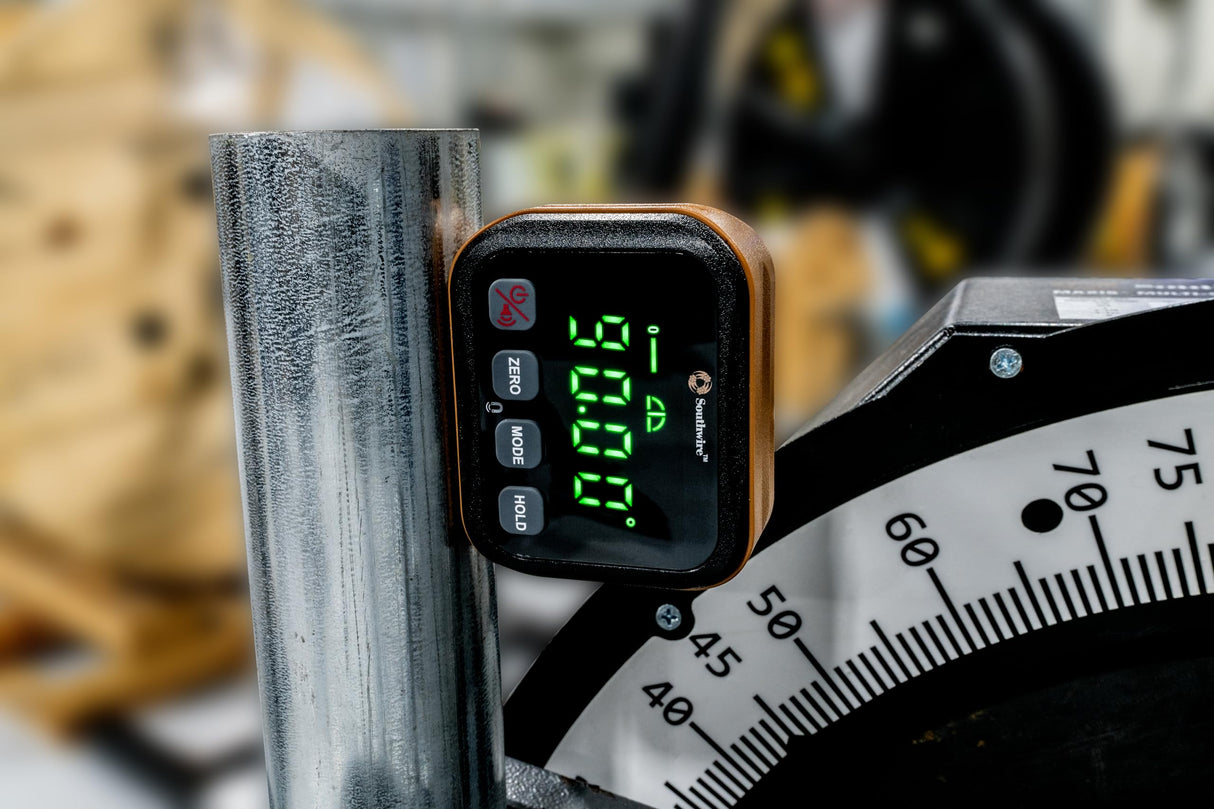 Southwire 66983640 Digital Angle Gauge, Measures 0-90 and 0-180 Degree Ranges, Angle Finder Southwire