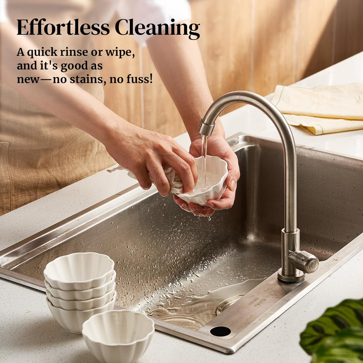 DOWAN Ramekins 4 oz, Creme Brulee Ramekins, Ramiken Oven Safe for Baking, Souffle Dishes Custard Cups, Porcelain Small Dipping Sauces Charcuterie Dessert Bowls, Ceramic Pudding Cups, Set of 6, White DOWAN