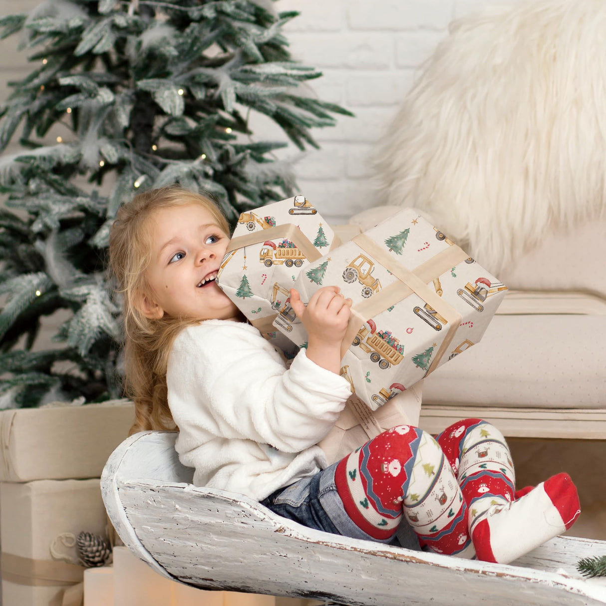 SaringSwoon Construction Christmas Wrapping Paper for Kids - Holiday Wrapping Paper with Dump Trucks, Cranes, Excavators with Santa Hats & Gifts, Christmas Tree - 40×28 Inches, 4 Folded Sheets SaringSwoon