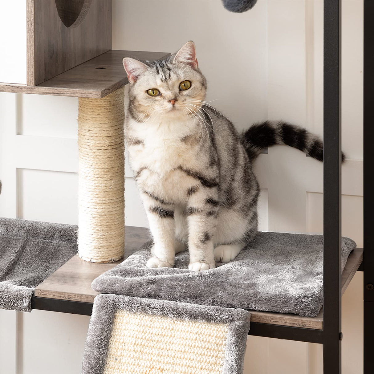 HOOBRO Wooden Cat Tree, Versatile Cat Tower with Scratching Post, Cat Hammock and Food Bowls, 4-Tier Pet House for Indoor Cats, Multi-Cat Families, Greige BG34MZ03 HOOBRO