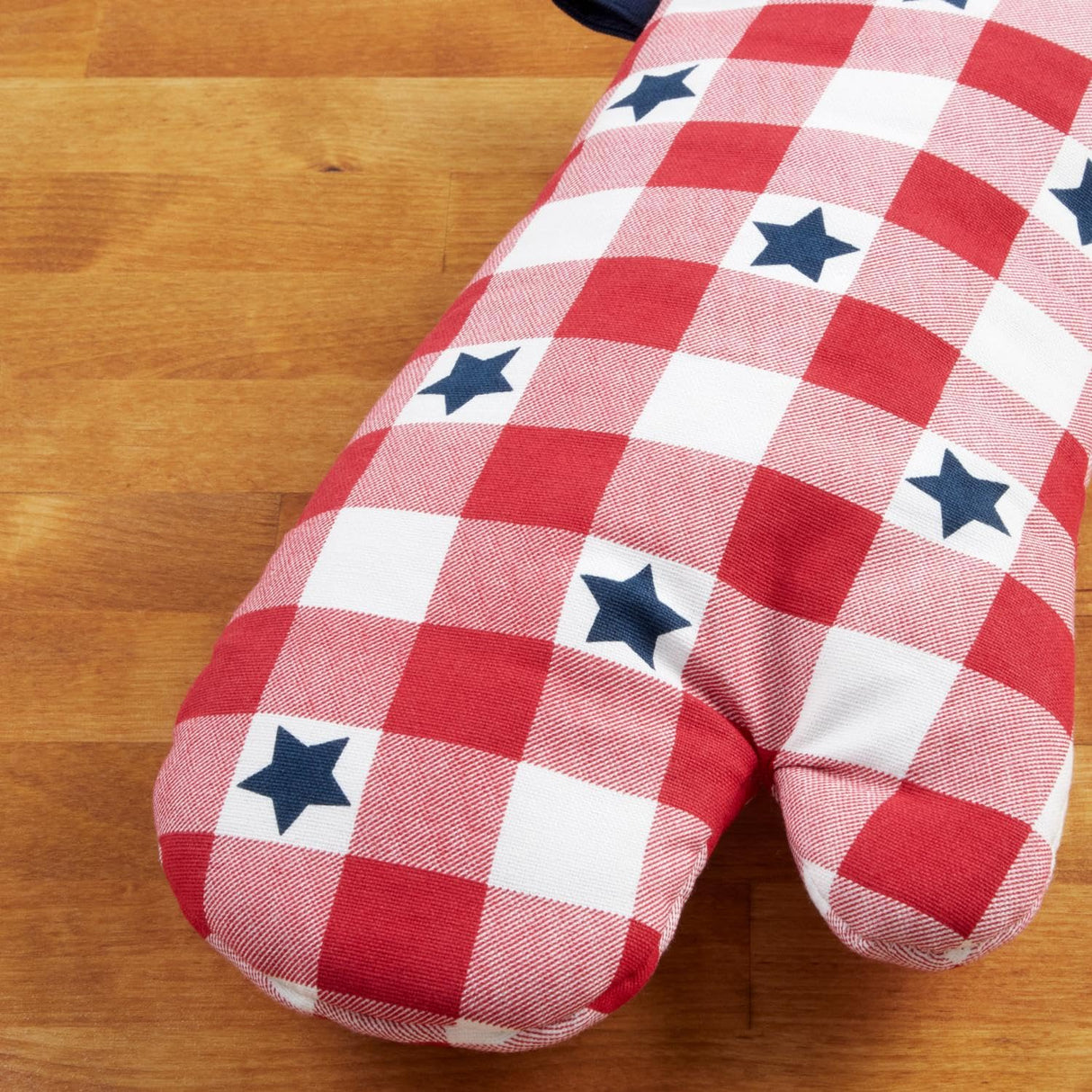 MARTHA STEWART Americana Star Gihgham Oven Mitt & Pot Holder Set, 100% Cotton, Heat Resistant, Patriotic USA America Decor, Red/White/Blue, 7"x13" & 7"x10" Martha Stewart