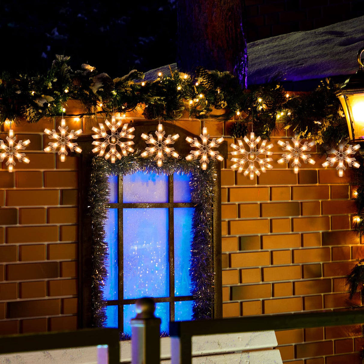 Snowflake Christmas String Lights with 6 Drops - 9ft 100 Mini Bulb Icicle Lights with Hooks, Plug-in Connectable Hanging Lights for Christmas Home Indoor Outdoor Party Wedding Holiday Décor, Clear Minetom