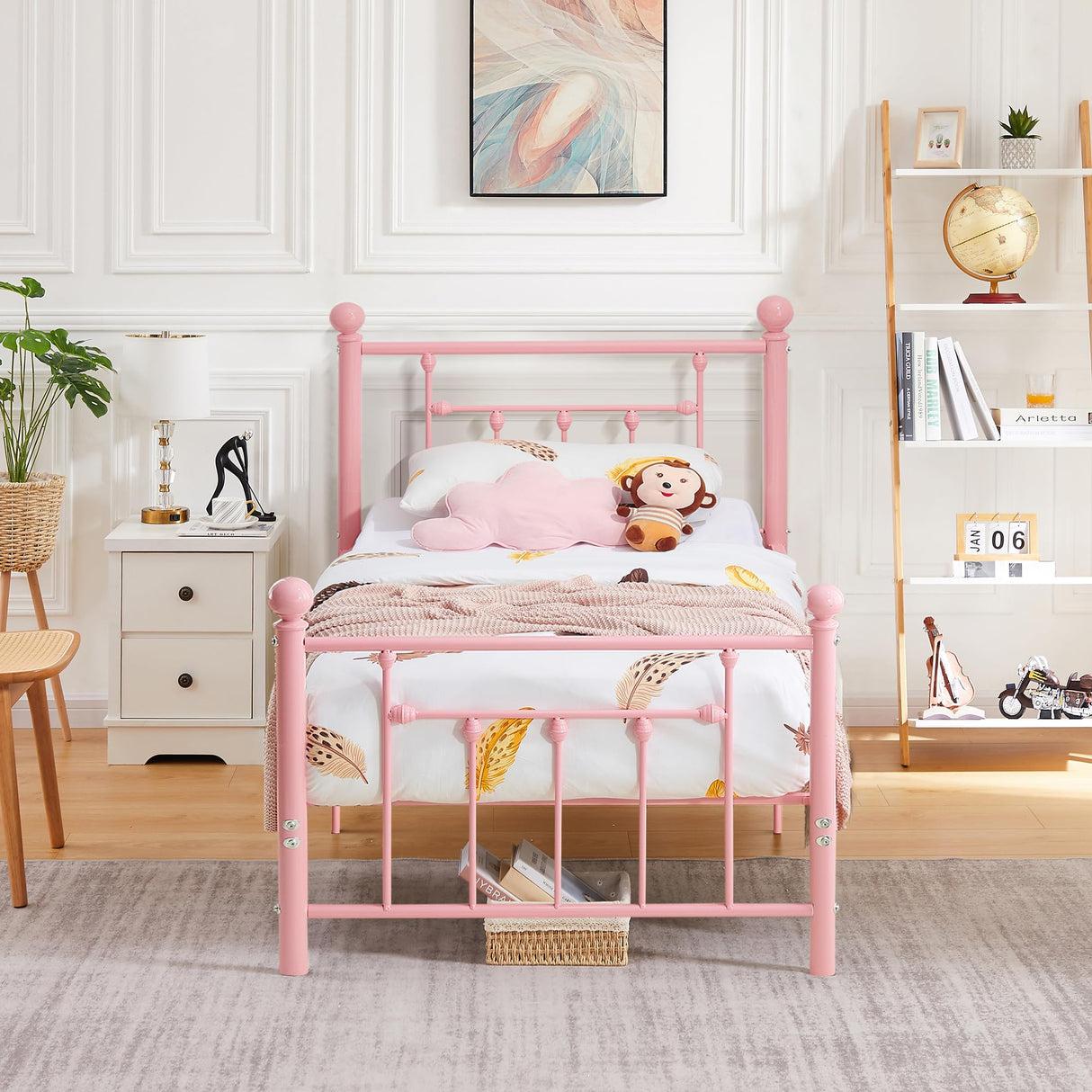 VECELO Twin Size Metal Platform Bed Frame with Headboard and Footboard, Heavy Duty Slat Support/No Box Spring Needed Mattress Foundation/Underbed Storage Space, Victorian Style VECELO