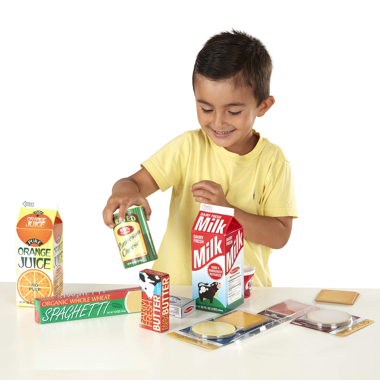 Melissa & Doug Fridge Groceries Play Food Cartons (8 pieces) Toy Groceries, Pretend Play Food, Play Kitchen Accessories For Kids Ages 3+ - FSC-Certified Materials Melissa & Doug