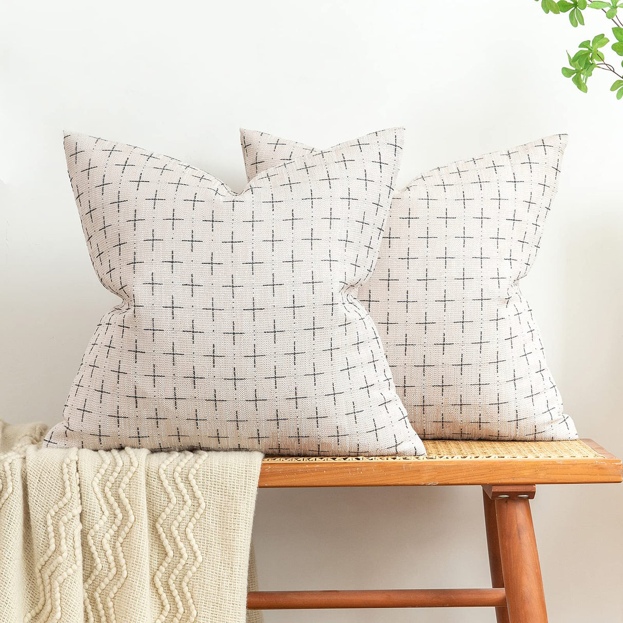 MIULEE Burlap Linen Decorative Throw Pillow Covers Pack of 2 Modern Farmhouse Pillowcases Rustic Woven Textured Cushion Cover for Sofa Couch Bed 20x20 Inch Greyish White MIULEE