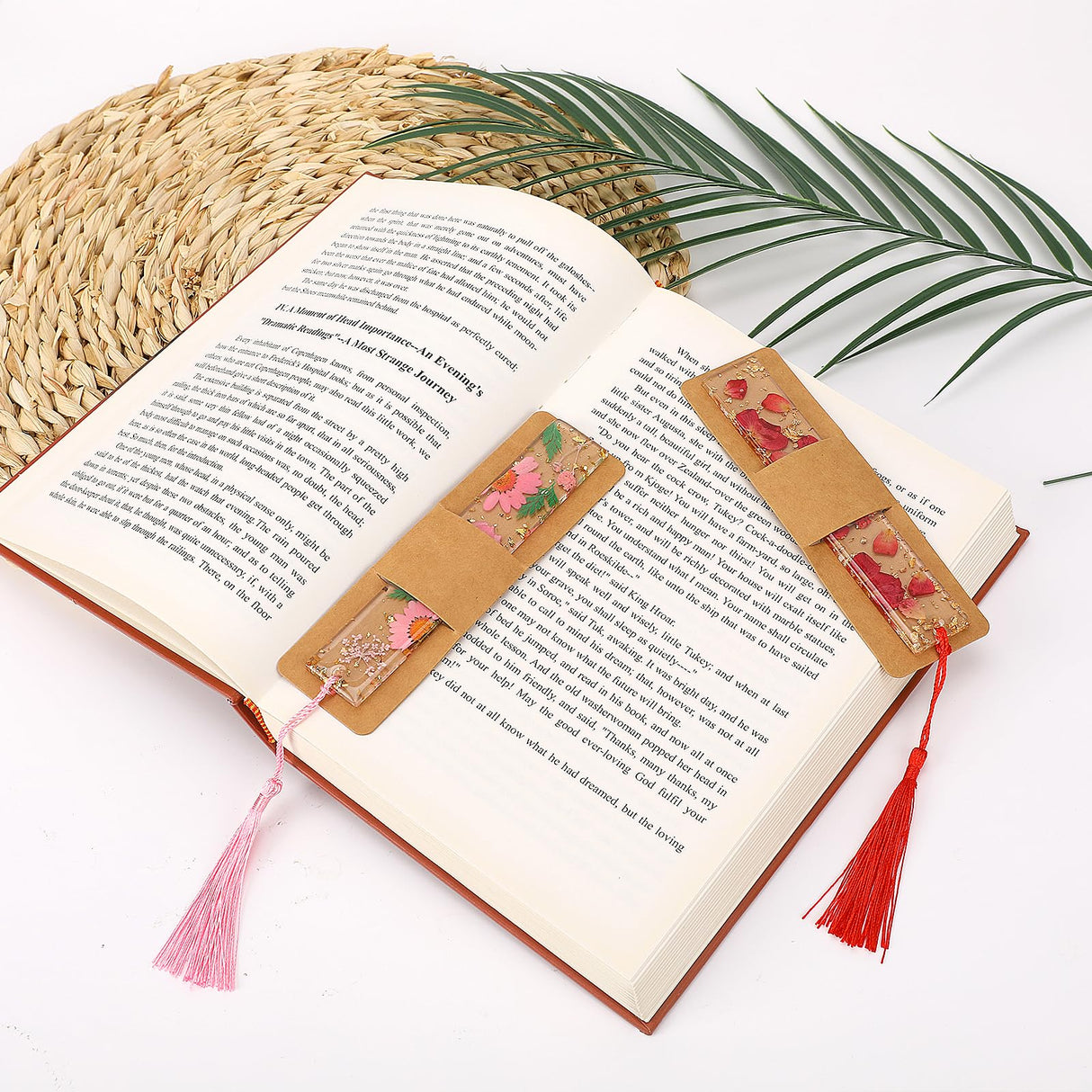 50 Pack Resin Bookmark Holder, 5.9 x 1.8 Inches Kraft Bookmark Sleeves Acrylic Bookmark Packaging Case Sublimation Bookmark Blank Sleeves for Display Wrapping Packaging Supplies Party Favor Gift Mozeat Lens