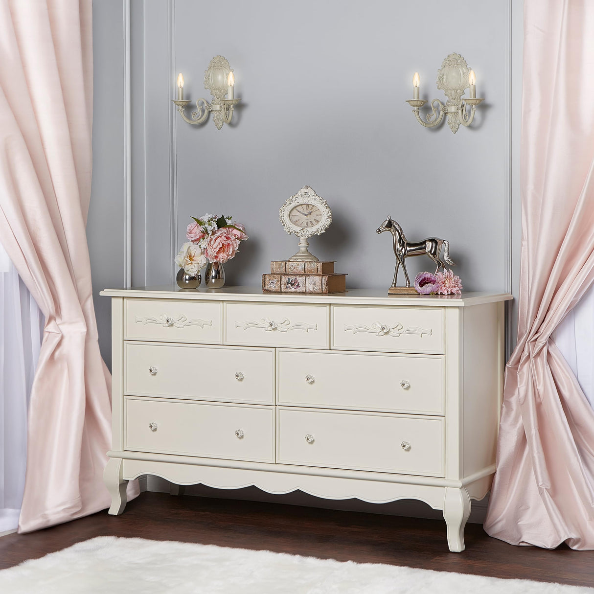 Evolur Aurora 7 Drawer Double Dresser in Ivory Lace, Fitted with 7 deep and Roomy Drawers with Five-Piece Drawer Box Construction, Comes Assembled Evolur