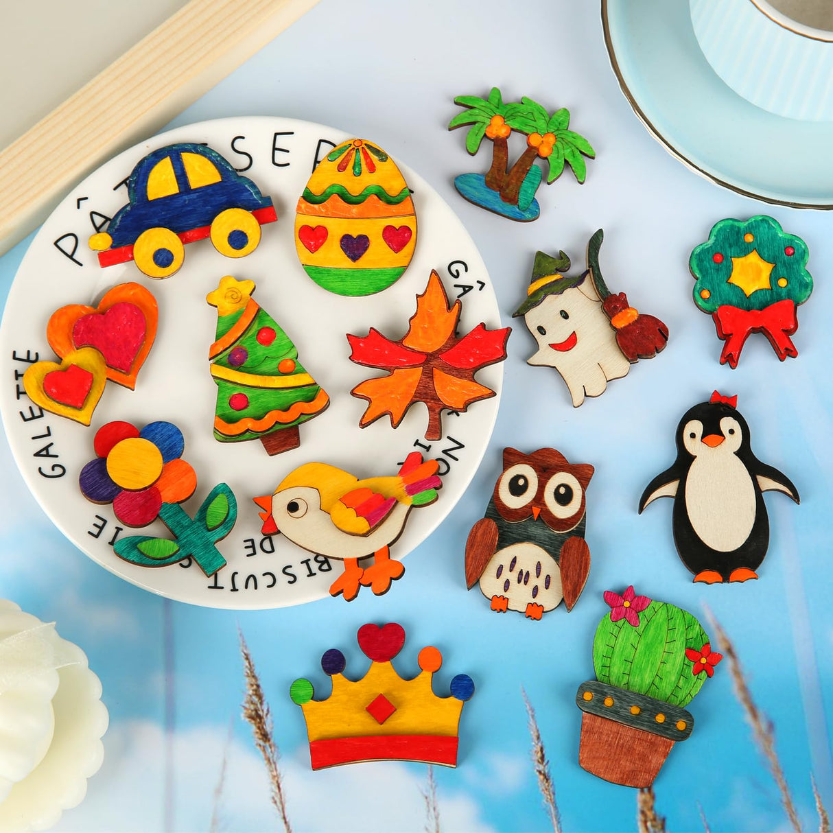 Worgree 48 Pcs DIY Wooden Magnets, Wooden Art Craft Supplies Painting Kit for Kids Ages 4-8 8-12 Glow in The Dark Party Favors Goodie Bag Stuffers Birthday Gifts Toys for Boys Girls Worgree