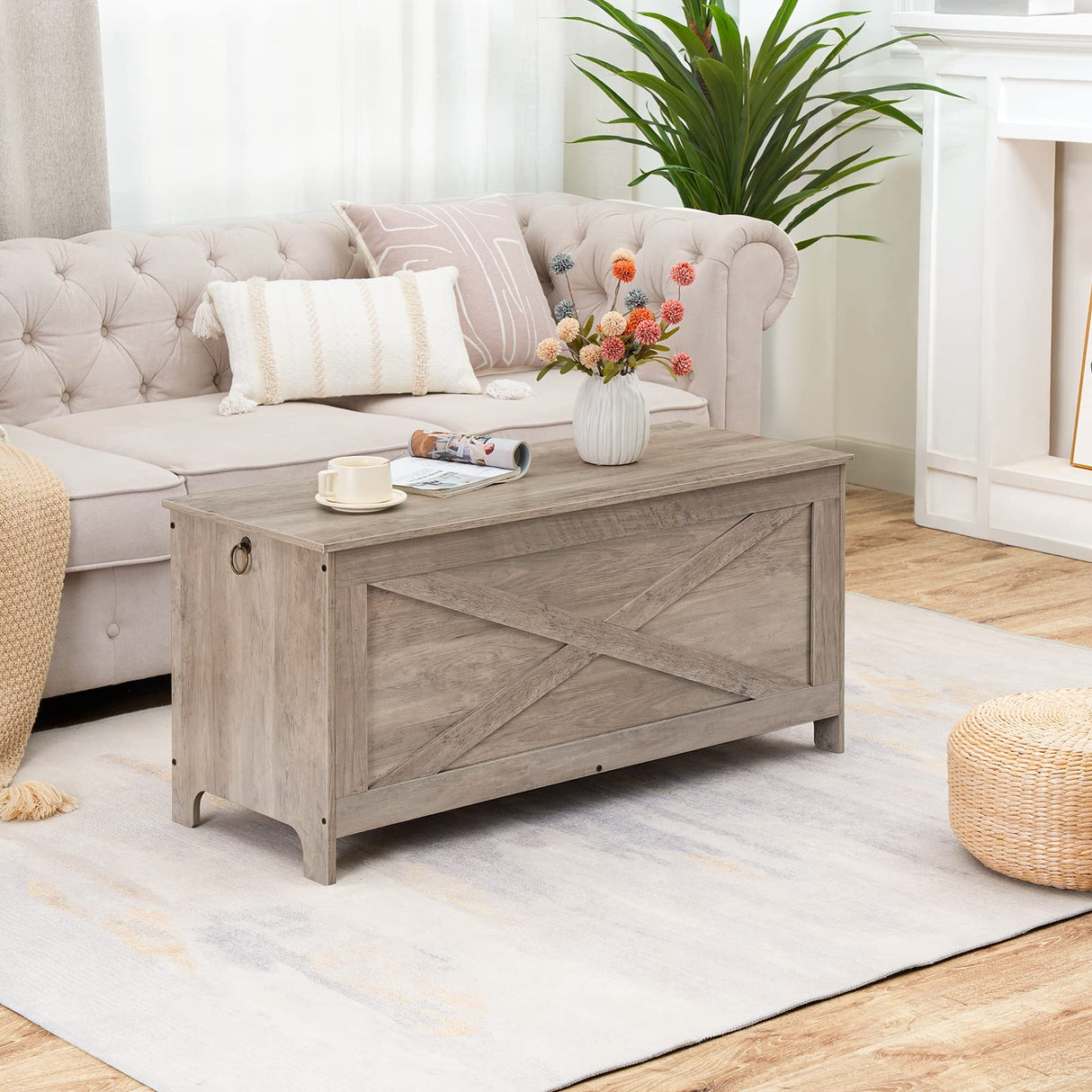 MAHANCRIS 39.4" Toy Chest, Sturdy Entryway Storage Chest with Safety Hinges, Retro Toy Box, Wooden Look Accent Furniture for Living Room, Bedroom, Greige SCHG48101 MAHANCRIS