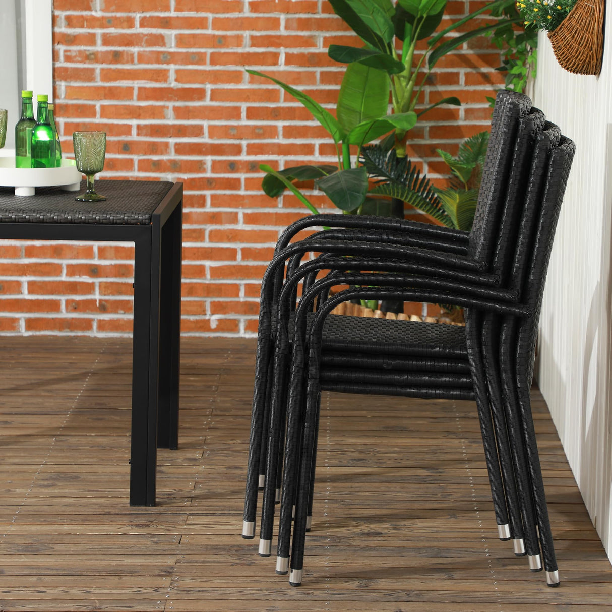 Outsunny Stackable PE Rattan Outdoor Dining Chairs with Cushions, Set of 4 Patio Wicker Dining Chairs with Armrests and Backrest for Patio, Deck, Cream White Outsunny