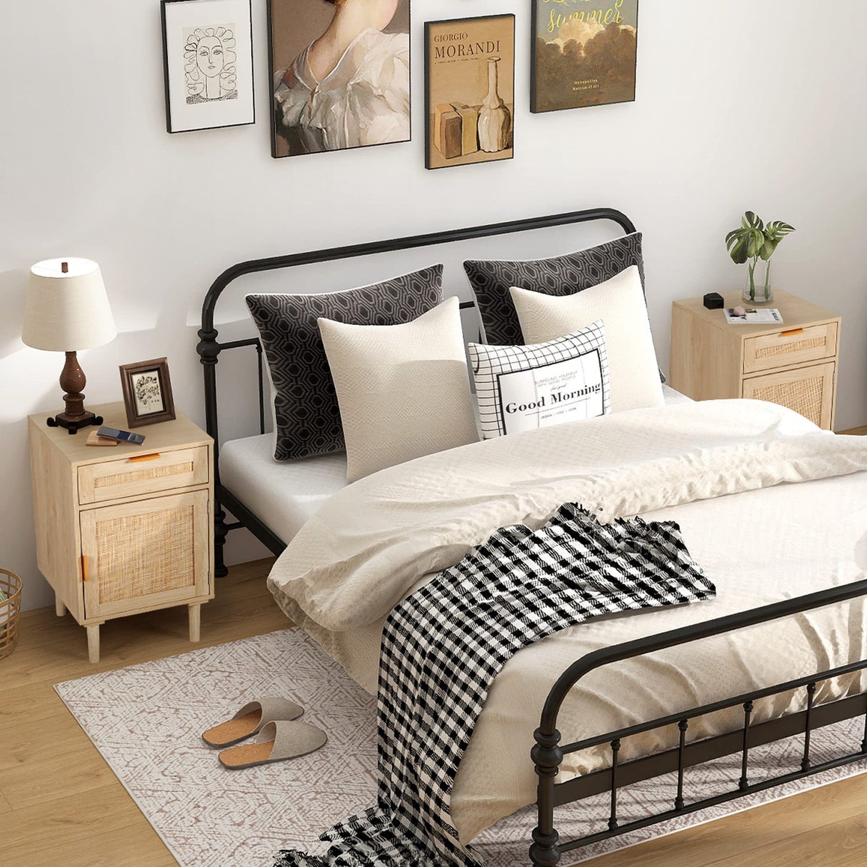 STHOUYN Nightstand Set of 2 with Drawers, Boho Night Stands Set of 2, Bed Side Tables Bedroom Set of 2, Oak Rattan Nightstand End Tables Small Space (Natural Rattan) STHOUYN