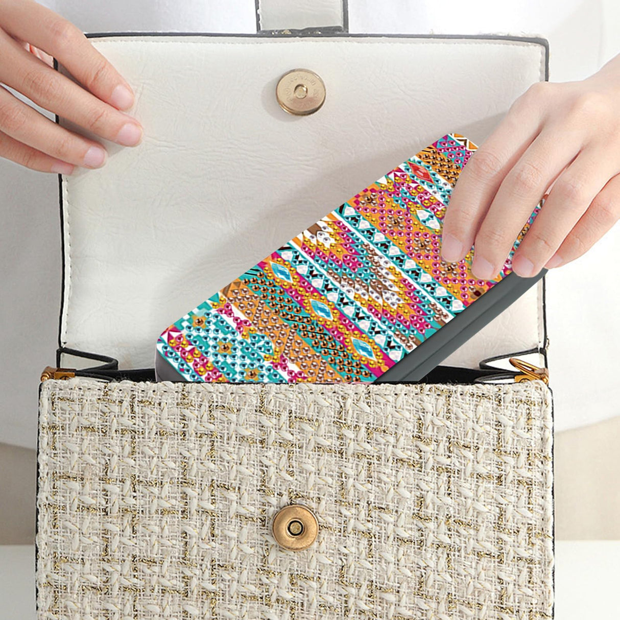 AiYuanzsh DIY Diamond Painting Glasses Case, Boho Tribal Diamond Art Eyeglass Storage Box, Colorful Handmade 5D Diamond Art Kit for Adults, Travel Sunglasses Holder, Craft Gift Idea AiYuanzsh
