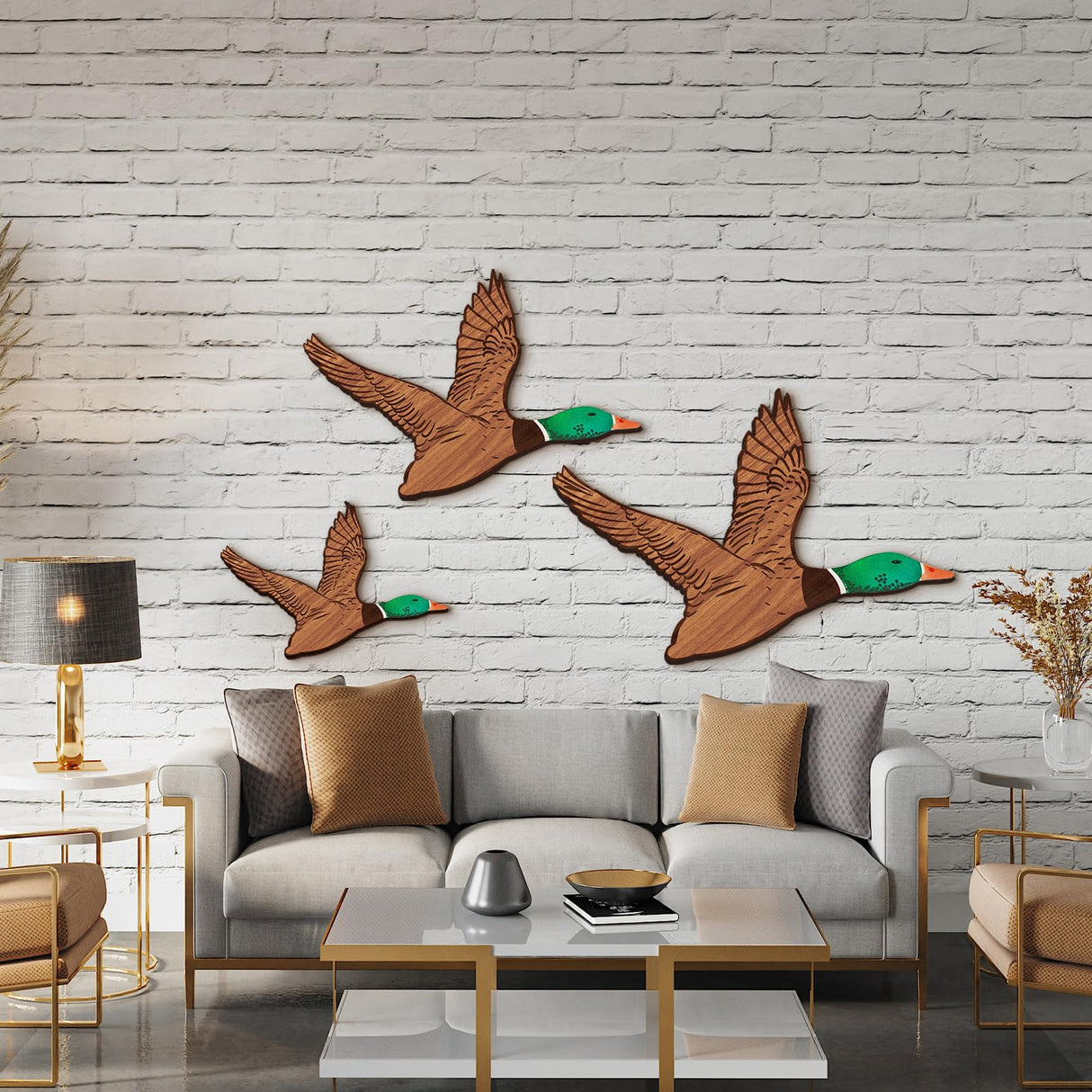 Wenqik 3 Size Mallard Duck Wall Art Wooden Ducks Wall Decor Rustic Flying Birds Decor Carved for Home Living Room Bedroom Office(Larger Size,Green) Wenqik