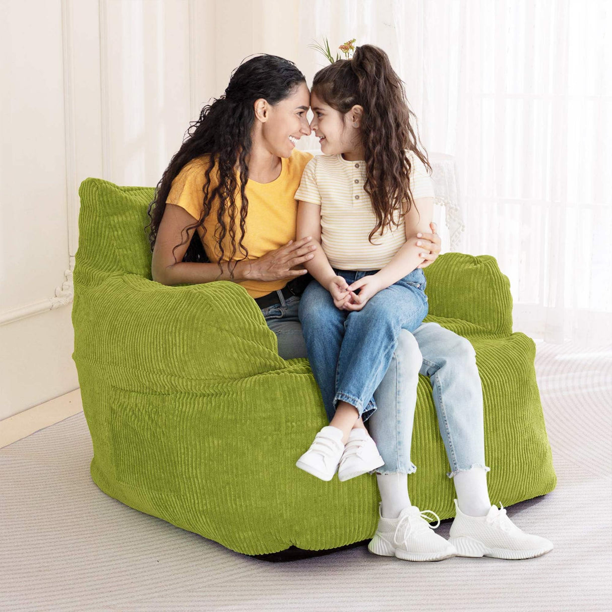 MAXYOYO Giant Bean Bag Chair, Stuffed Bean Bag Couch with Filler Large Living Room Bean Bag Chair for Adults, Big Lazy Sofa Accent Chair with Pocket Floor Chair for Gaming, Reading, Green MAXYOYO