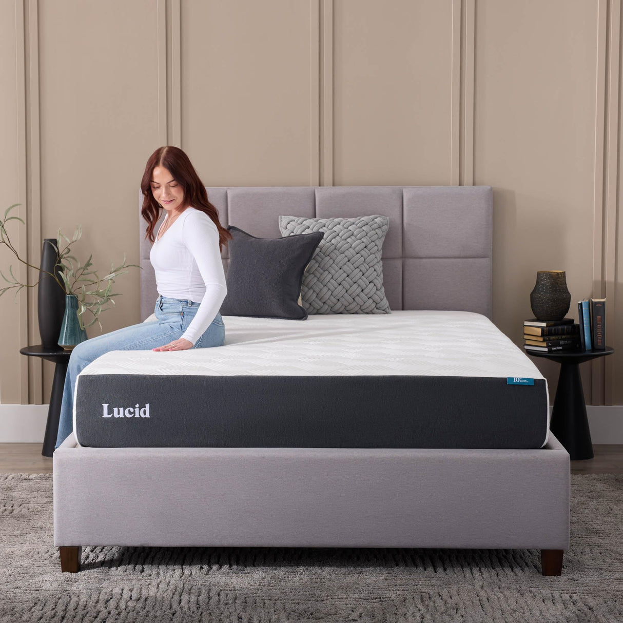 Lucid 10 Inch Memory Foam Mattress - Firm Feel - Infused with Refreshing Bamboo Charcoal and Cooling Gel - Bed in a Box - Temperature Regulating - Pressure Relief - Breathable - Queen Size LUCID