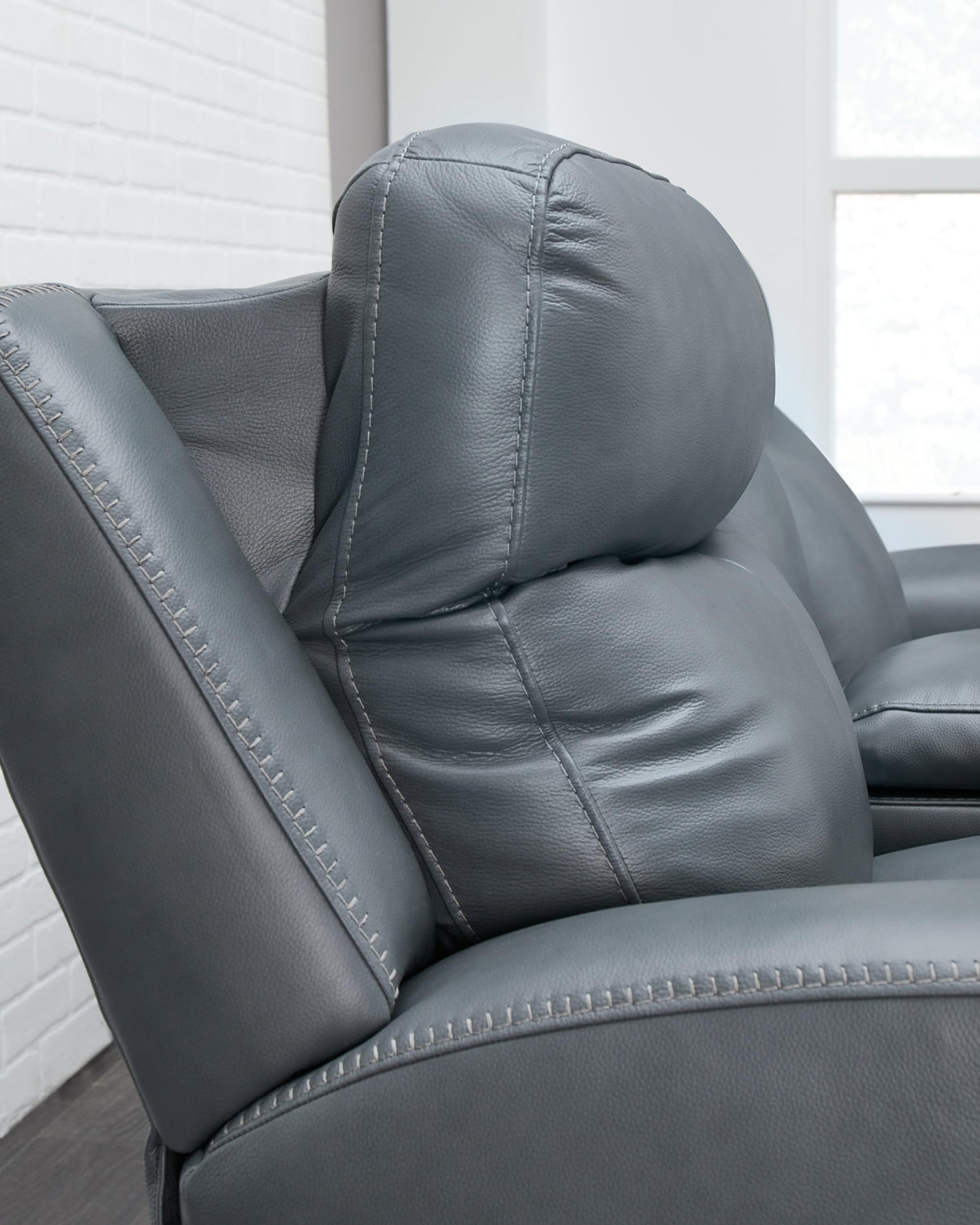 Signature Design by Ashley Mindanao Contemporary Leather Match Upholstered Power Recliner with Adjustable Headrest, Gray Signature Design by Ashley