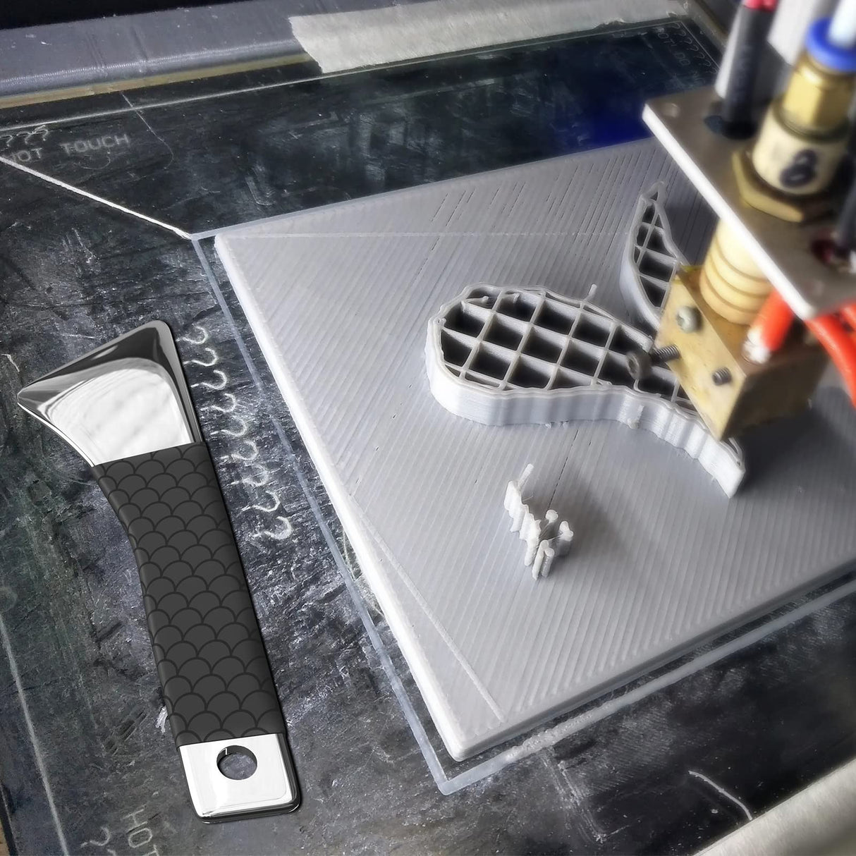 SARDVISA Professional 3D Printer Tool, Upgraded Metal 3D Printer Removal Spatula with Comfortable Grip, Specially Designed 3D Printer Accessories for Model Stripping Safety SARDVISA