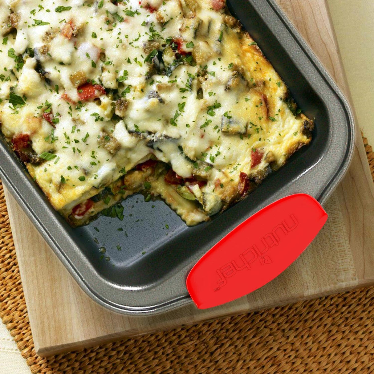 NutriChef Non-Stick Kitchen Oven Baking Pans-Deluxe & Stylish Nonstick Gray Coating Inside Outside, Commercial Grade Restaurant Quality Metal Bakeware with Red Silicone Handles NCSBS8S, 8 Piece Set NutriChef