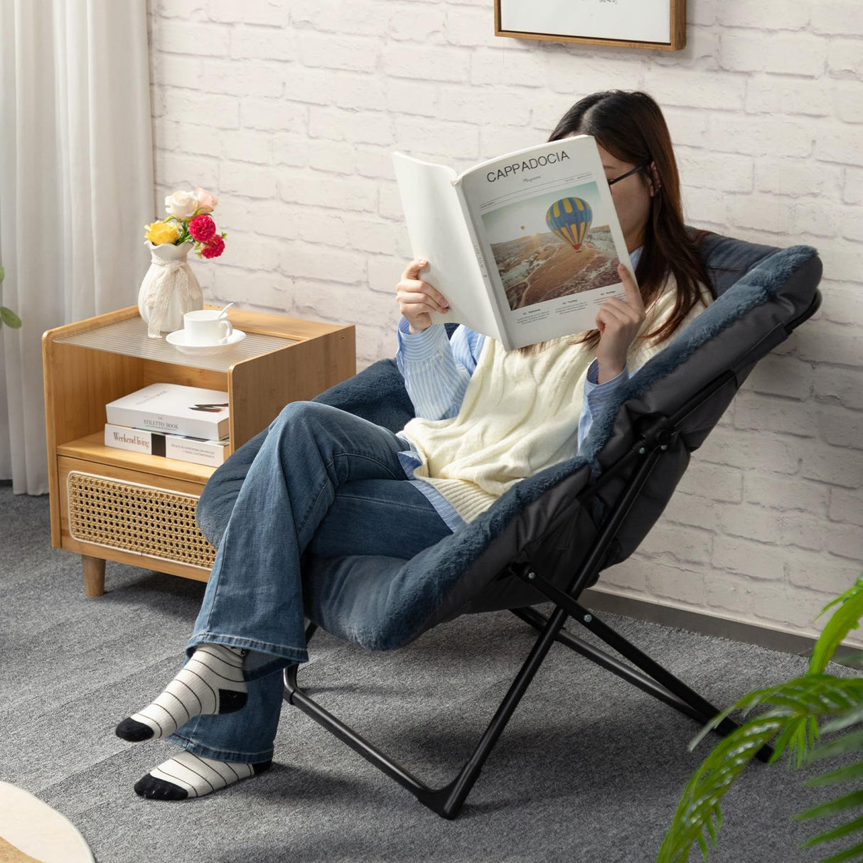 HollyHOME X-Large Saucer Chair, Comfy Oversized Folding Chair, Faux-Fur Reading Chair for Teens, Adults, Foldable Accent Lazy Chair, Metal Frame Lounge Chair for Living Room, Bedroom, Dorm, Navy Blue HollyHOME