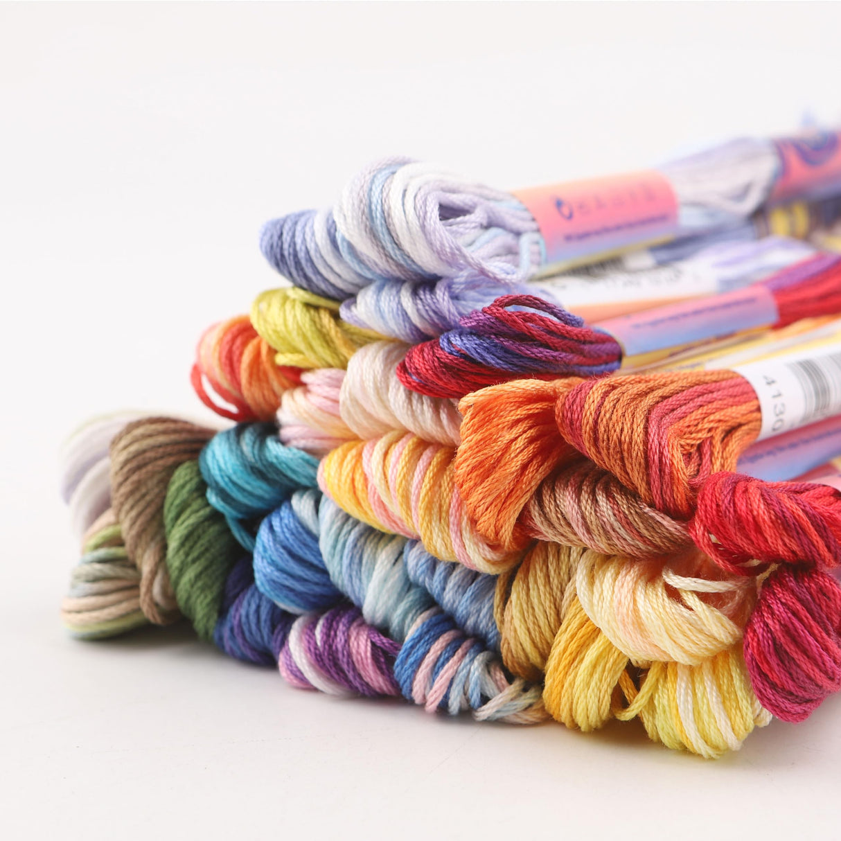 AMOHilos 30 Skeins Variegated Mercerized Egyptian Cotton Rainbow Color for Embroidery Floss Cross Stitch Threads Friendship Bracelets Floss Craft Floss (30 Colors Set) AMOHilos