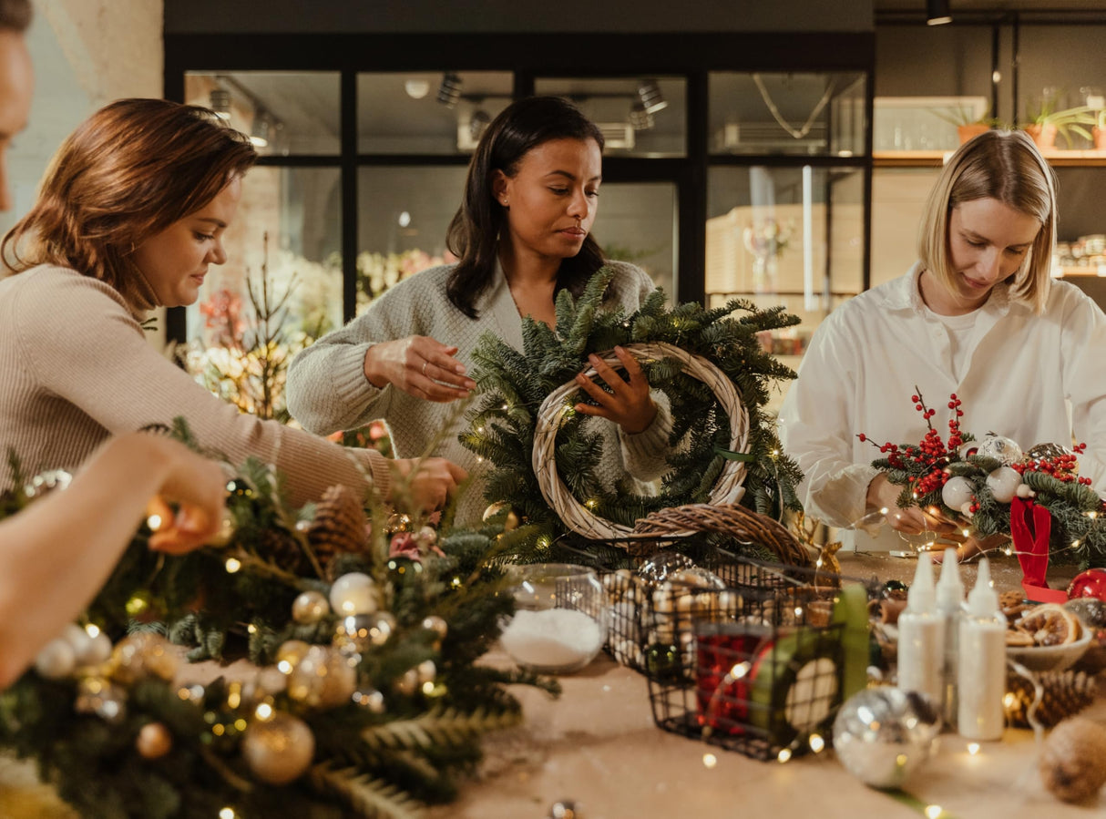 Iconikal 3-Pack Wreath Storage Bag with Handle 30-Inch Diameter Red Zippered Christmas Holiday Garland Organizer Tear-Resistant Protective Bulk Pack Iconikal