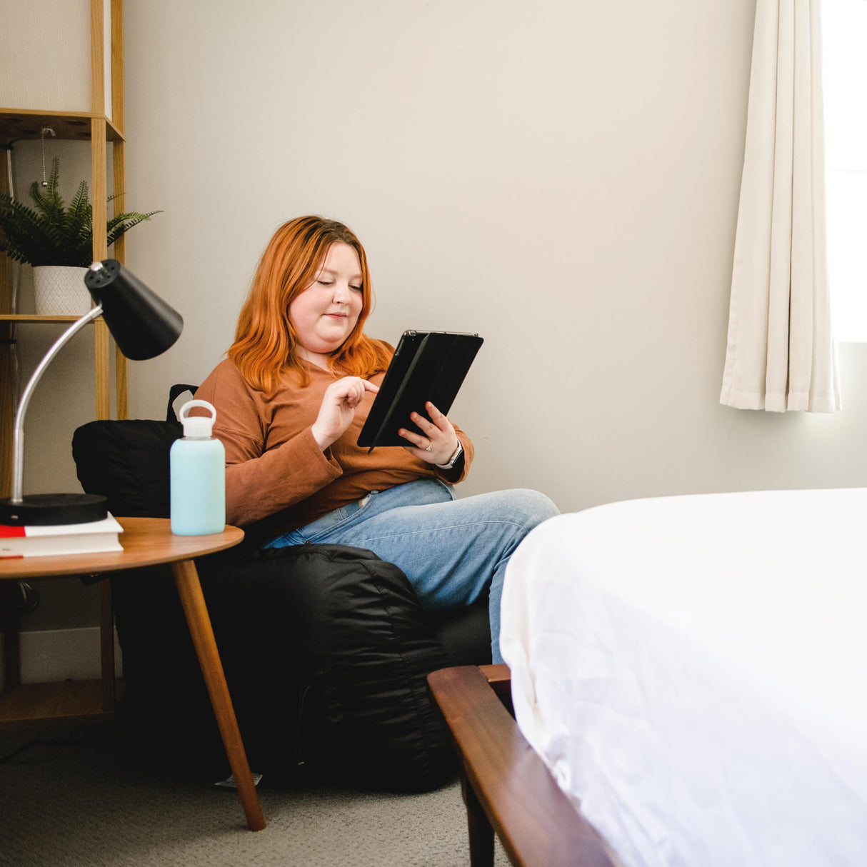 Big Joe Dorm Bean Bag Chair with Drink Holder and Pocket, Black Smartmax, Durable Polyester Nylon Blend, 3 feet Big Joe