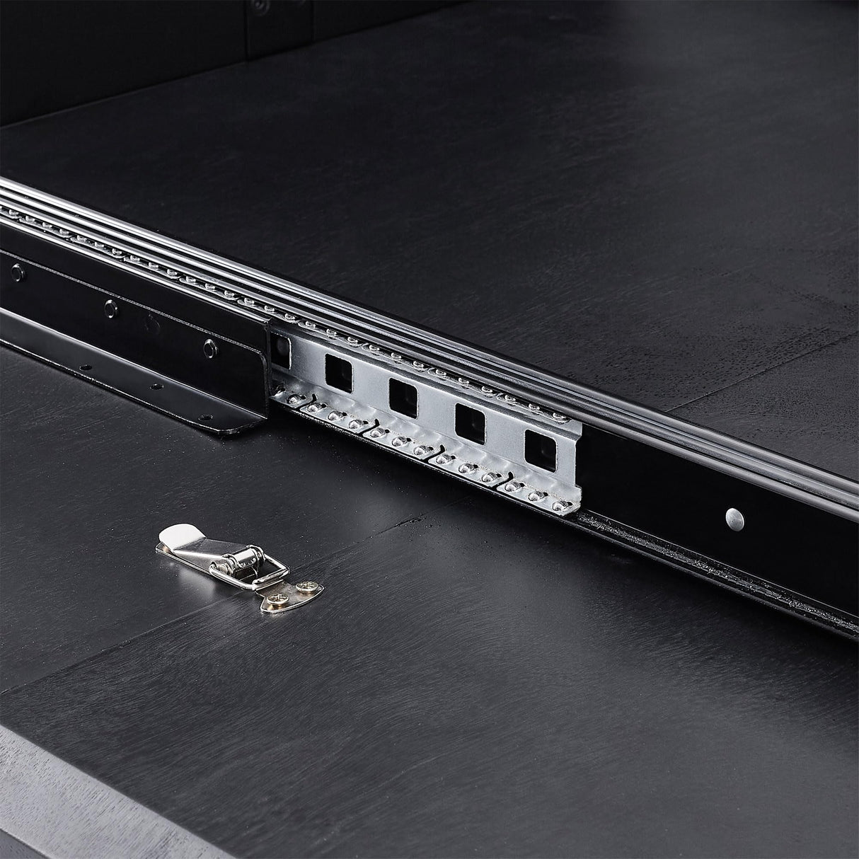 Dining Table, 86.61" to 47.24" Expandable Table for 4 to 8, Modern Extendable Kitchen Table, Round to Large Oval Solid Wood Table Furniture for Dining Room Kitchen Leisure Living Room Apartment, Black HanStrong