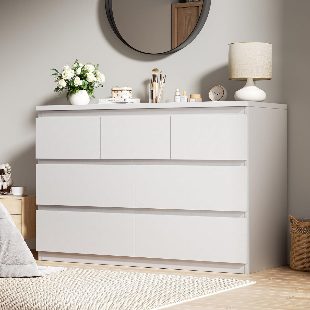 Jocoevol Modern White 7 Drawer Dresser for Bedroom, Simply Chest of Drawers, Wood Storage Dresser with Deep Drawers for Living Room Hallway Entryway, White Jocoevol