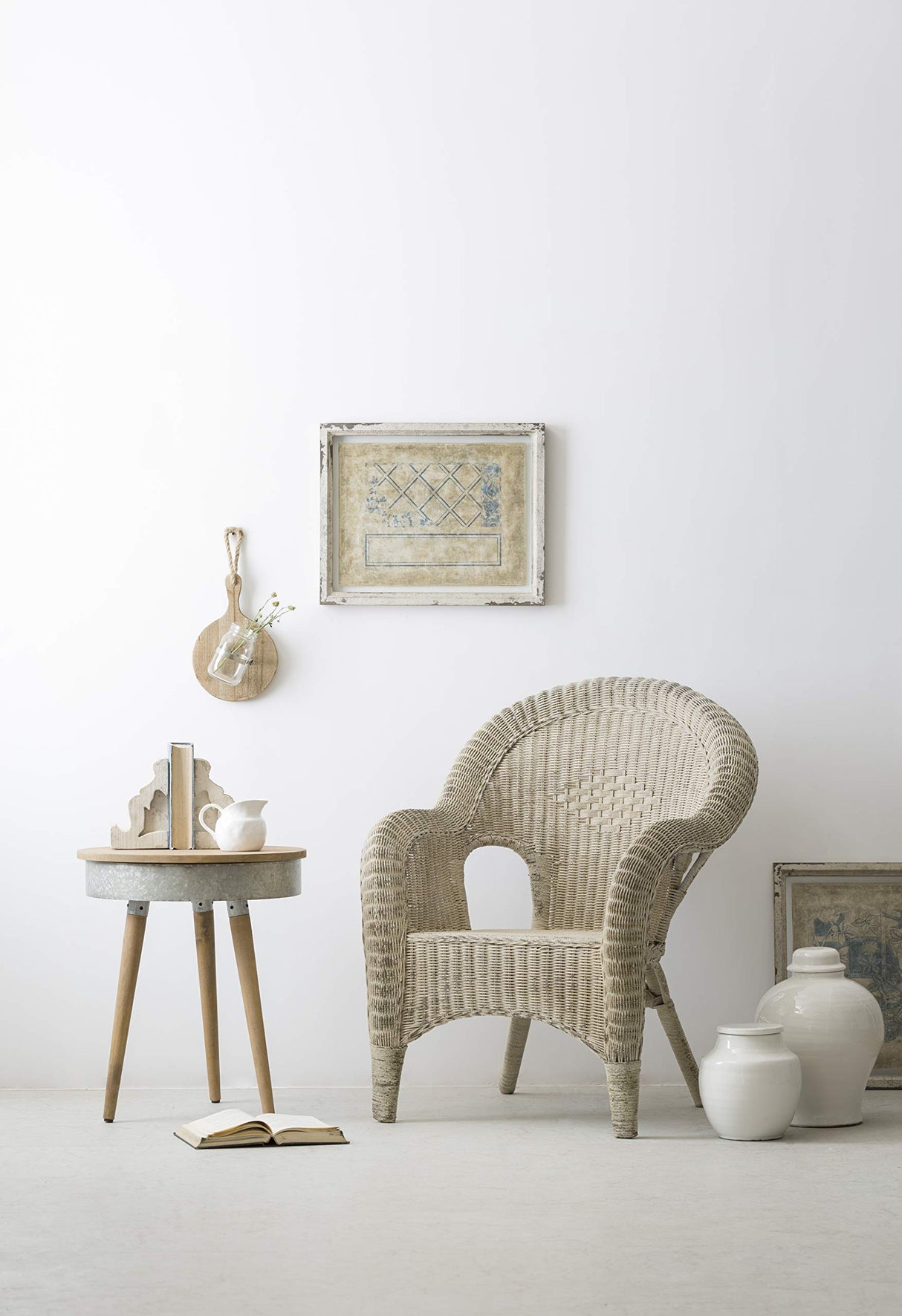 Creative Co-Op Distressed White Corbel Shaped Bookends (Set of 2 Pieces) Creative Co-Op