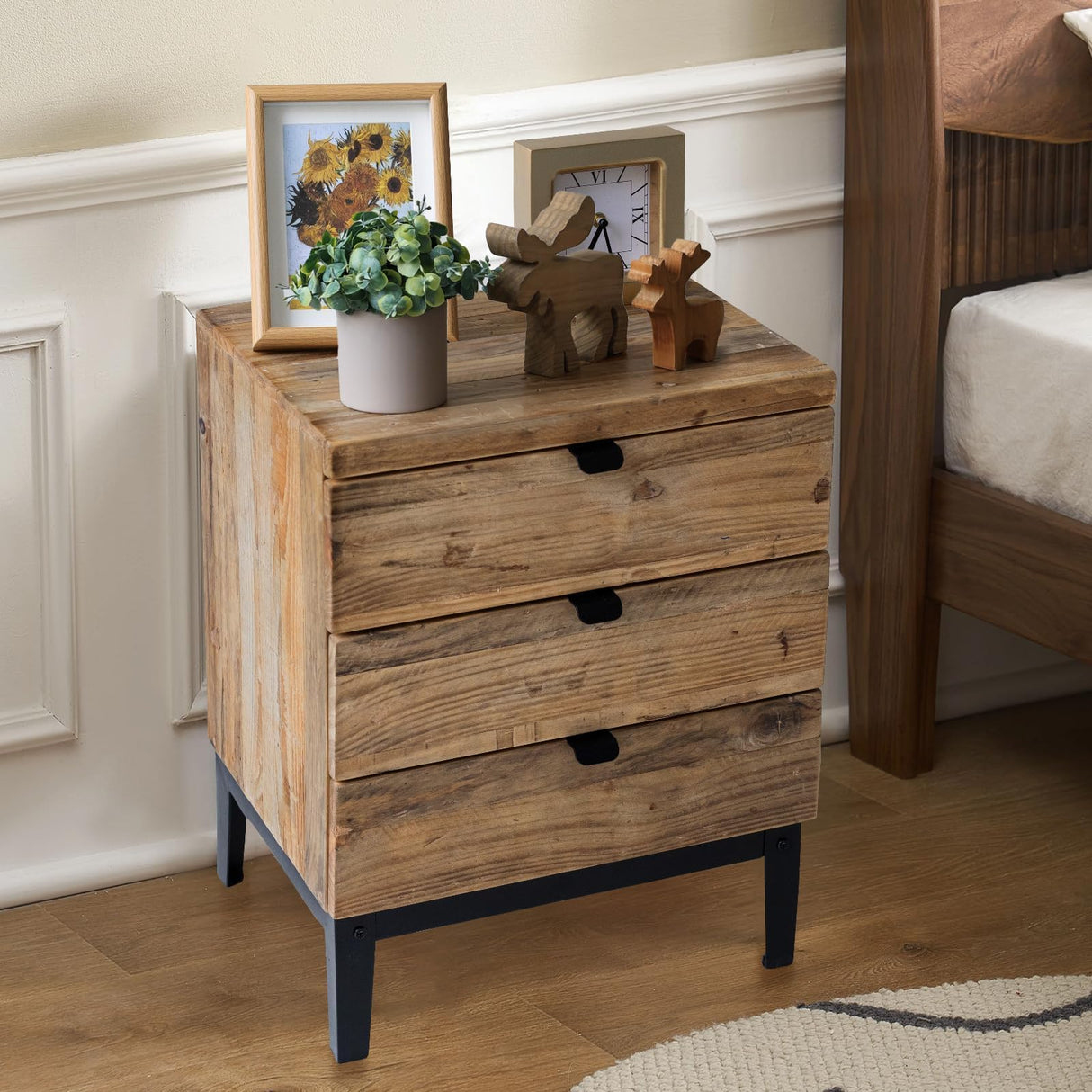 Wnutrees Farmhouse Nightstand Solid Wood Bedside Table with 3-Drawers Bedside End Tables Storage for Living Room, Hallway, Handmade Distressed, Natural, Set of 2 Wnutrees