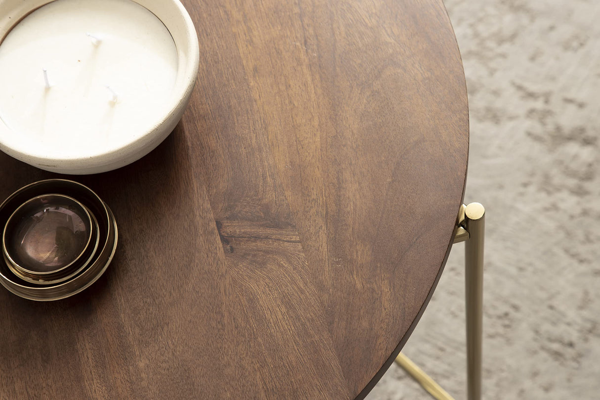 Kate and Laurel Ulani Modern Nesting Coffee Table, Set of 2, Walnut and Gold, 22.5 x 20.25, Decorative Sophisticated Mango Wood and Metal End Tables for Display and Storage Kate and Laurel