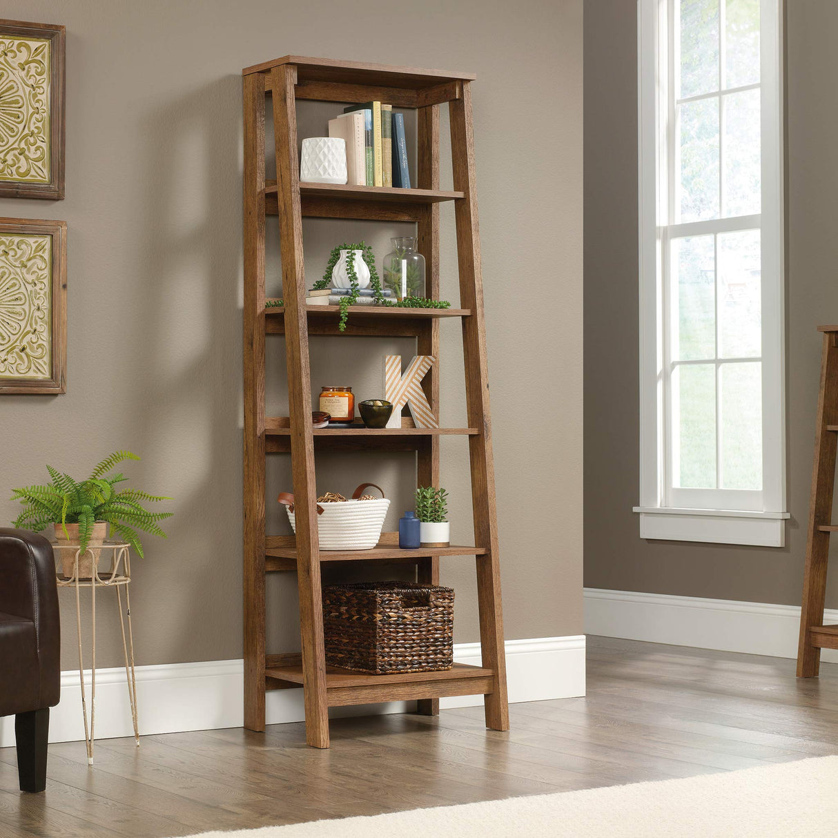 Sauder Trestle 5-Shelf Bookcase in Vintage Oak Finish - Stylish Storage for Any Room Sauder