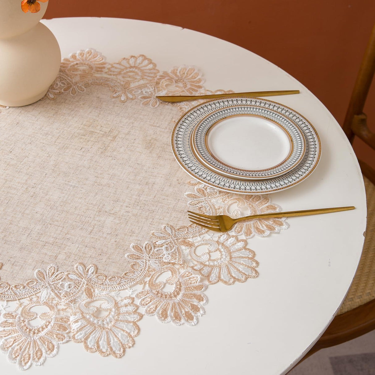 European Antique Jacquard Lace Table Doilies,Small Farmhouse Linen Embroidered Table Topper Scarf Place Mat RusticTable Cover (Flower Shape, Diameter 23.5Inch) VIRFONOR
