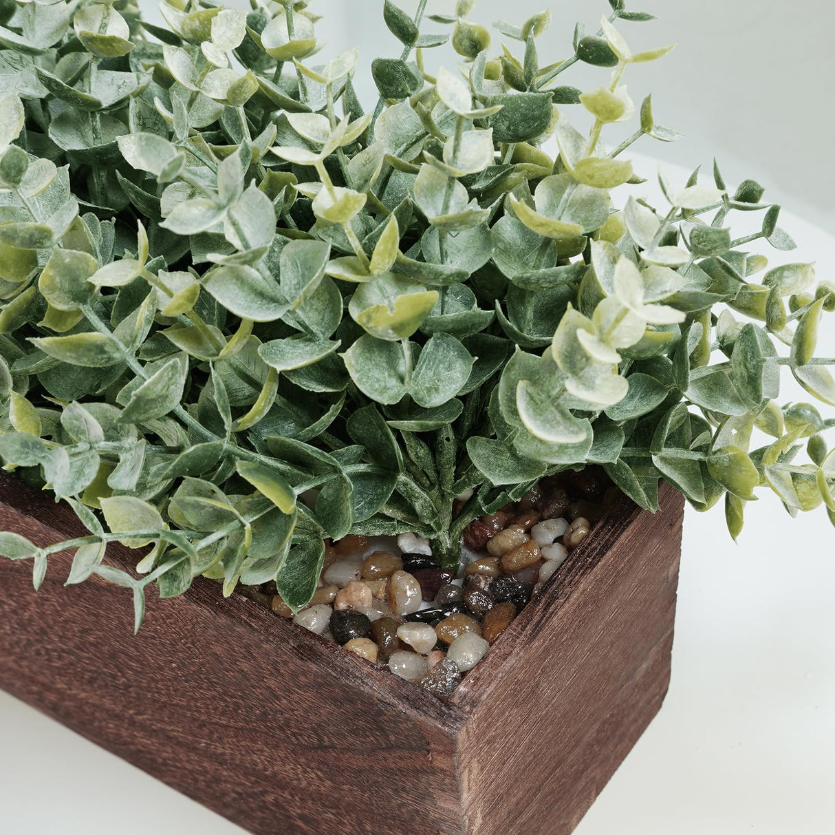 Winlyn 14" Artificial Eucalyptus in Rectangular Wood Planter Box Faux Plants Arrangement Centerpiece Wooden Potted Eucalyptus Plant for Farmhouse Wedding Dining Table Centerpiece Greenery Mantel Décor Winlyn