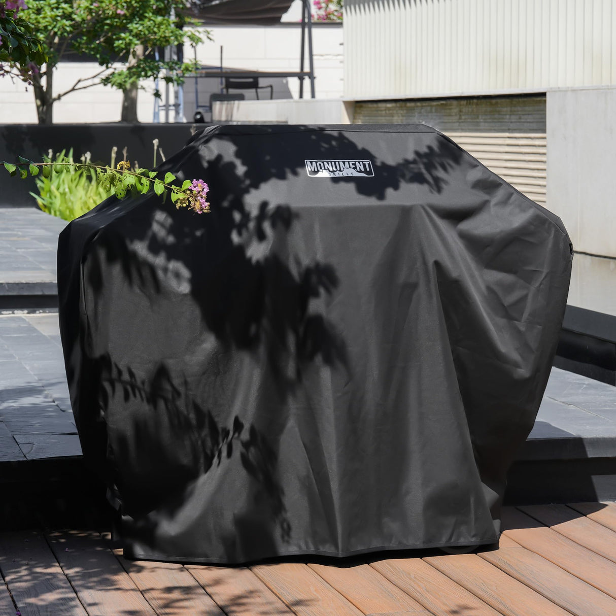 Monument Grills 4-Burner Liquid Propane Gas Grill, Black Stainless Steel Grill with Clearview® Lid and One Foldable Shelve for Outdoor Cooking Kitchen and Patio Backyard, Mesa420MF with BBQ Cover Monument Grills