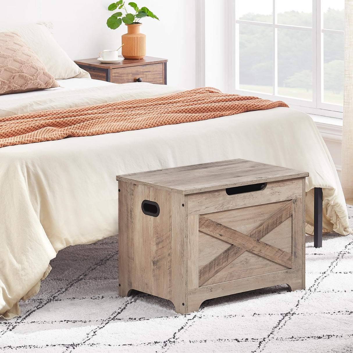 GAOMON Storage Chest, Storage Bench with Safety Hinge, Barn Style Storage Trunk, Wooden Entryway Bench, Shoe Bench, Large Storage Chest for Entryway, Bedroom, Living Room GAOMON