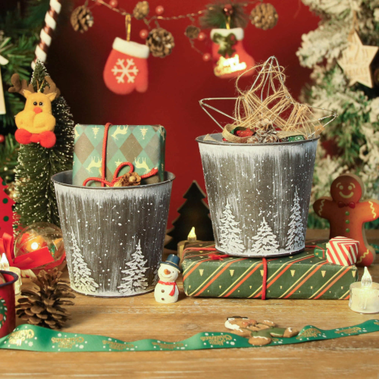 Putuo Decor Christmas Galvanized Buckets, Silvery Small Metal Bucket Christmas Ice Buckets, Farmhouse Pails Plants Flowers Tin Planters for Party Home Table Centerpieces Storage Decor 5.9X5.3 in Putuo Decor