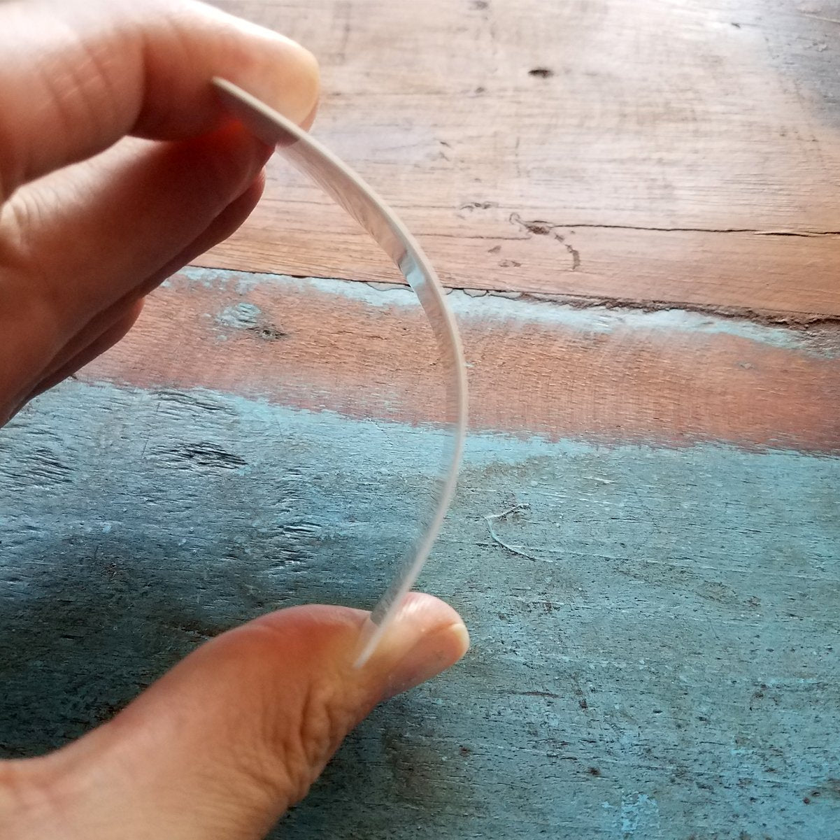 Bulk 100 Pack - Premium Blank PVC Cards for ID Badge Printers - Graphic Quality White Plastic CR80 30 Mil (CR8030) by Specialist ID - Compatible with Most Photo ID Badge Printers (White) Specialist ID