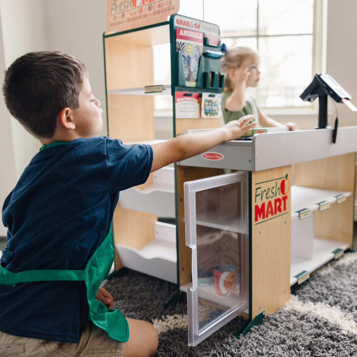 Melissa & Doug Freestanding Wooden Fresh Mart Grocery Store - FSC Certified Melissa & Doug