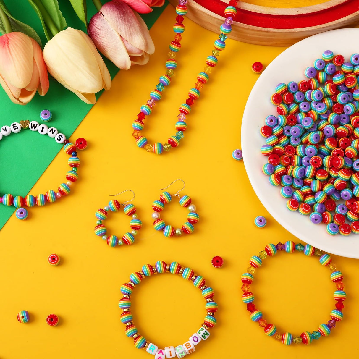 UPINS 500Pcs Resin Pride Beads Rainbow Beads for Jewelry Making DIY Crafts Gift Pride Month Lesbian Gay Wedding Party Favors Parades Accessories Supplies UPINS