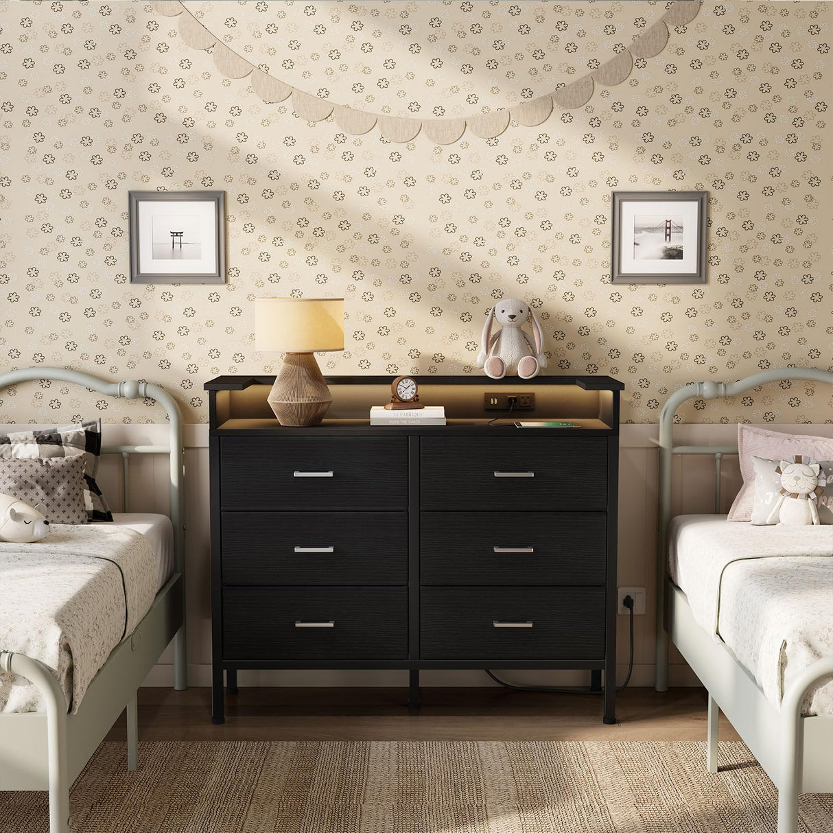 BOLUO Black Dresser with LED Light and Charging Station for Bedroom 6 Drawer Dresser with USB Outlet, Fabric Dressers & Chests of Drawers Modern BOLUO