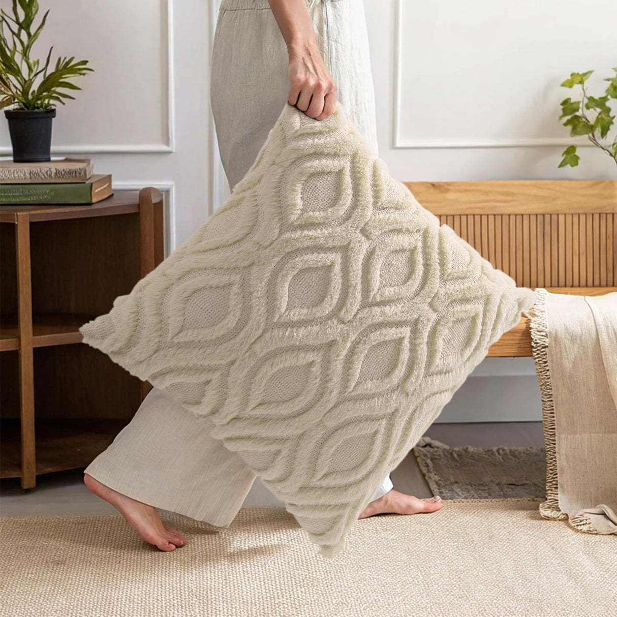 decorUhome Throw Pillow Covers 18x18 Inch Set of 2, Soft Plush Faux Wool Beige Solid Couch Pillow Covers, Accent Farmhouse Neutral Square Pillow Cases for Sofa Bed Living Room decorUhome