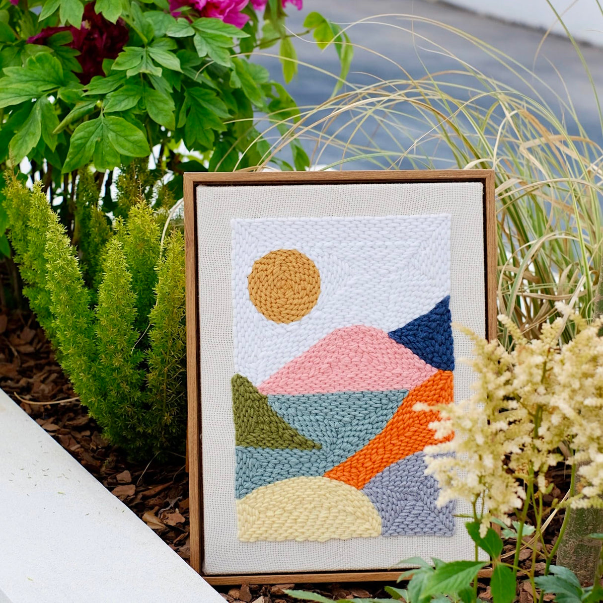 HAND U JOURNEY Punch Needle Kit - Landscape Rug Yarn Hooking Beginner Kit, 14''x10'' with Oxford Open-Side Design Tool for Kids and Adults Craft Gift - Impression Sunrise HAND U JOURNEY