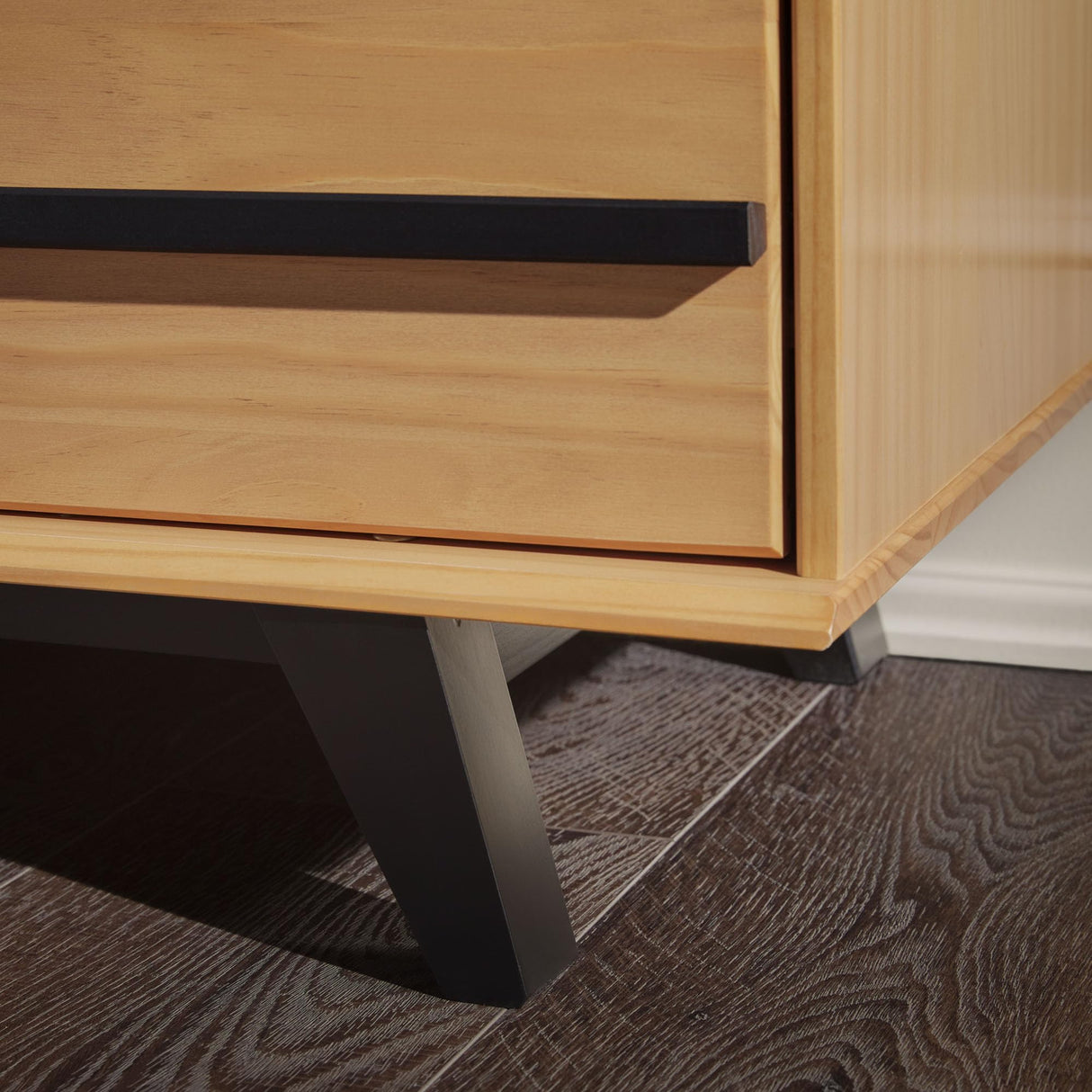 Walker Edison Malhia Minimalist Solid Wood 6-Drawer Dresser Bedroom Storage, 60 Inch, Natural Pine Walker Edison